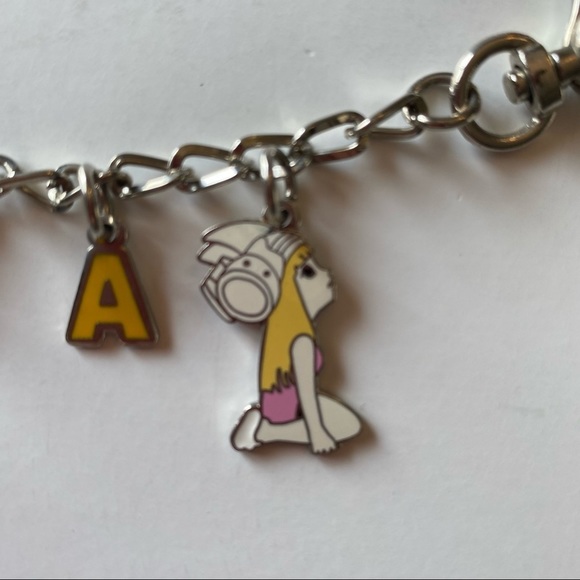 OSO Camilla d’Errico collab hand bag with charm - Picture 3 of 15